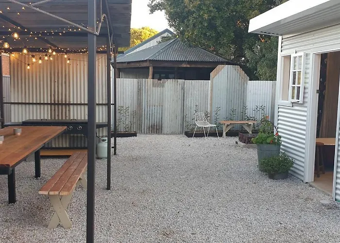 Samuels Cottage C1860 - In The Heart Of Mudgee